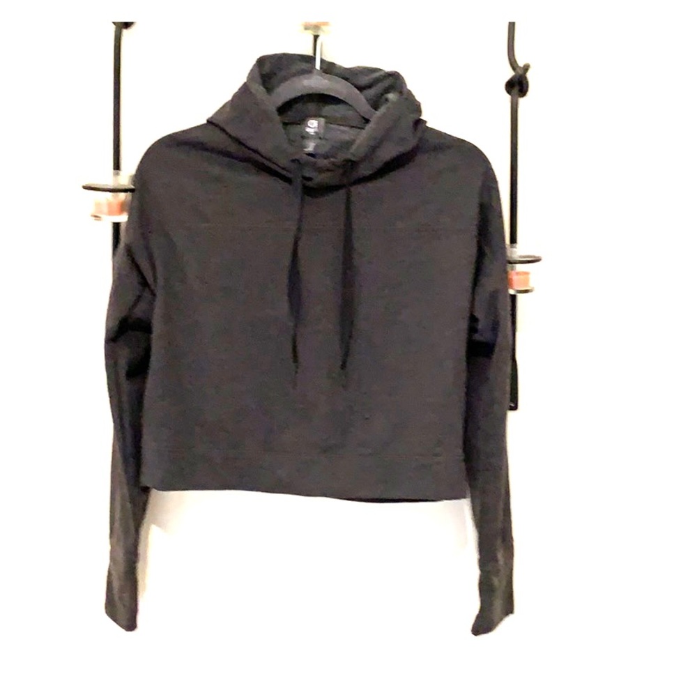 Gap Fit | Crop Hoodie Gray with thumbies EUC